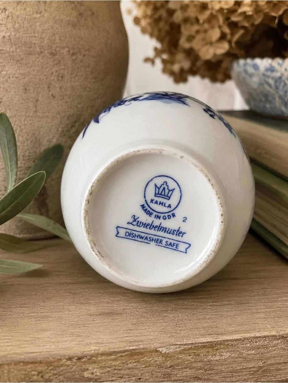 Classic Blue Floral Porcelain Vase - White & Blue